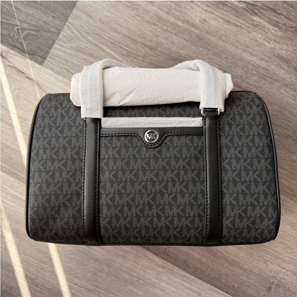 Michael Kors Jet Set Travel Medium Satchel Black Logo-Print Canvas‎ – NWT - Picture 1 of 7